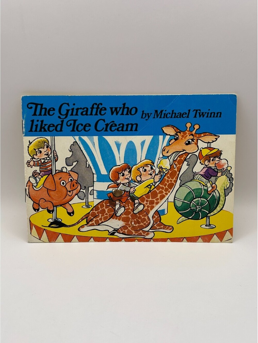 The Giraffe Who Liked Ice Cream Michael Twinn Vintage 1971 Children’s Book